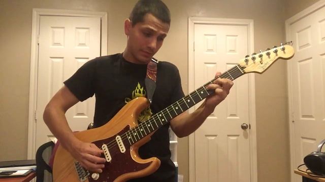 “La Camisa Negra” Guitar Solo Intro смотреть онлайн