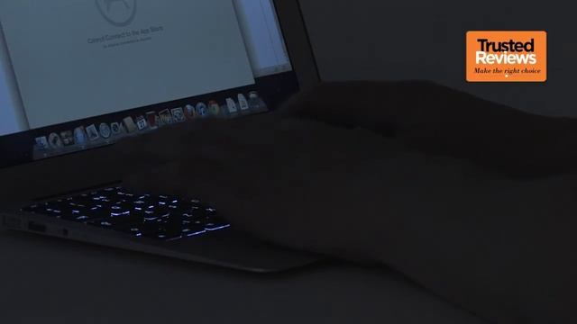 Apple MacBook Air 11-inch (mid 2011) смотреть онлайн