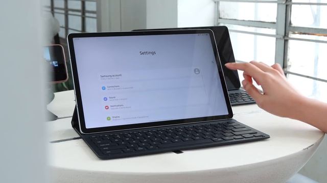 Huawei MatePad 11 VS Samsung Galaxy Tab S7 FE Comparison Review смотреть онлайн