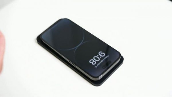 iPhone 14 Pro 256 gb Space Black Privacy Matte Screen Protector Installation