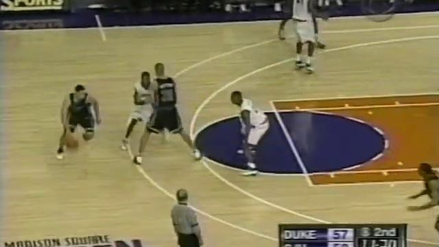 01/24/1999: #2 Duke Blue Devils at #8 St. John's (NYC) Red Storm смотреть онлайн