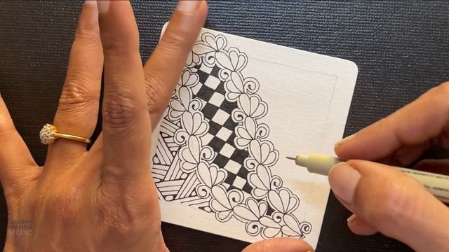 Zentangle® Mini Project with Tangle 3LOOPS6, beginners tutorial смотреть онлайн