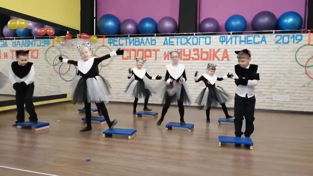 Озорные кошки смотреть онлайн