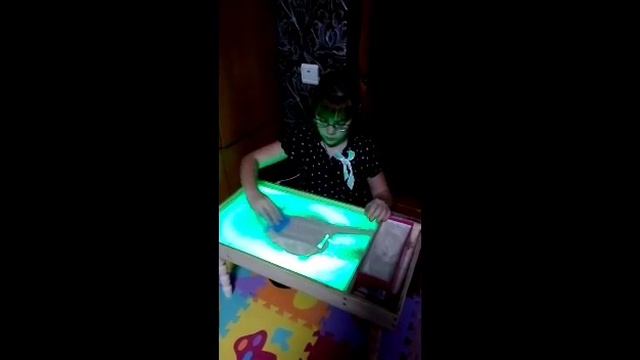Столик для рисования песком. смотреть онлайн