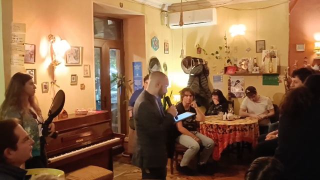 Поэтический вечер моего брата Натаниэля Трубкина! В кафе ”MAMA JAN“ плюс Саксофон. смотреть онлайн