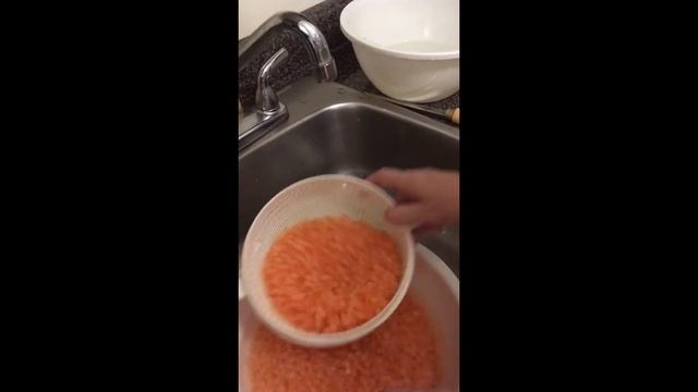 ИКРА КРАСНАЯ.КРАСНАЯ ИКРА. Как приготовить красную икру в домашних условиях. Очень вкусная. смотреть онлайн