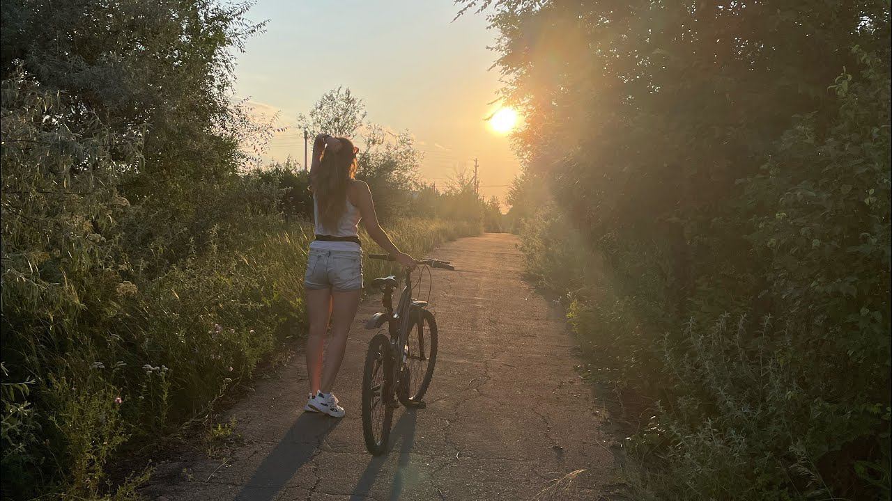 VLOG 7 июля 2024 год ★ Загородние велопокатушки - присматриваем себе домик смотреть онлайн