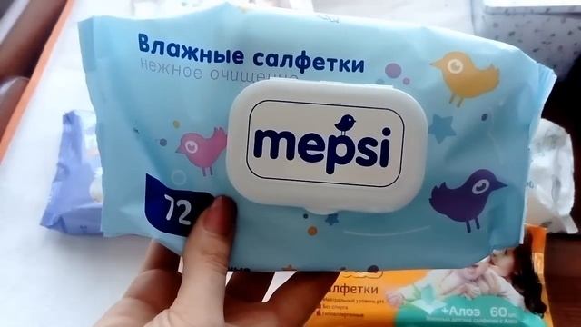 Обзор влажных салфеток. Пробуем новые варианты. смотреть онлайн