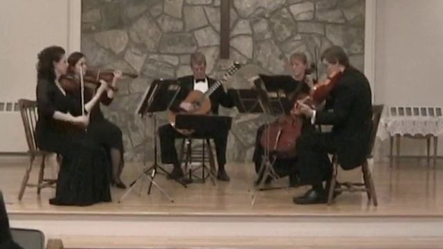 Boccherini Quintet No. 7 in E minor - III - Minuetto and Trio (G.451) смотреть онлайн