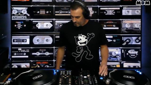 MDM - LEANDRO MAQUEDA - ANOS 90 - 27.01.2024 #anos90 смотреть онлайн