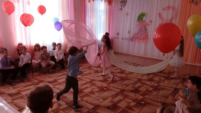 Утренник 8 марта 2017 смотреть онлайн