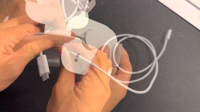 Apple Watch Ultra with Midnight Ocean Band unboxing смотреть онлайн