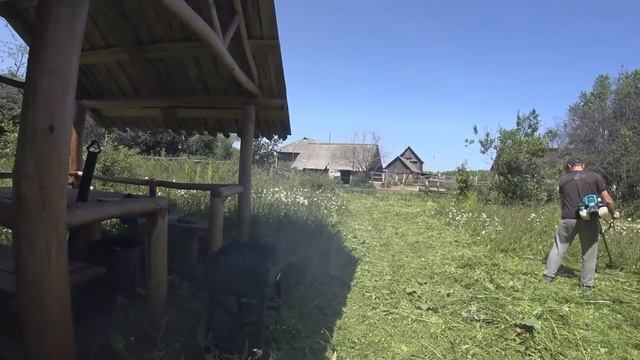 ОНИ ДАЖЕ НЕ ПОДОЗРЕВАЮТ ЧТО ИХ ЖДЕТ. ПОСТЕЛИЛИ ПОЛЫ. ГОТОВИМ ОБЕД НА ПРИРОДЕ. ЖИЗНЬ В ДЕРЕВНЕ смотреть онлайн