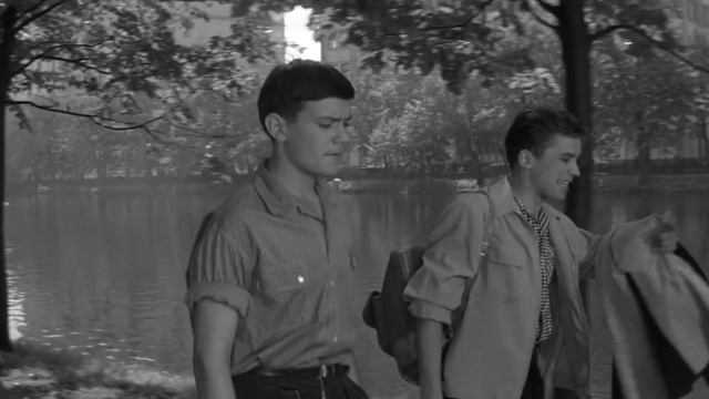 трейлер фильма Я ИДУ ШАГАЮ ПО МОСКВЕ смотреть онлайн