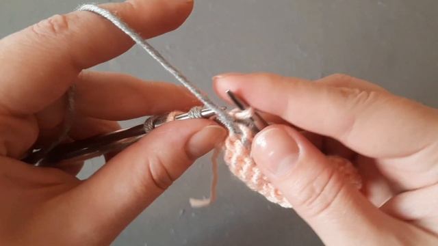 Ленивый жаккард "Зубчики" спицами. смотреть онлайн