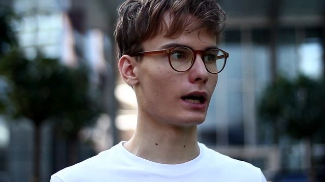 Куда пойти в Москве? Красная площадь, Москва-Сити, Арбат | Yan Shik смотреть онлайн