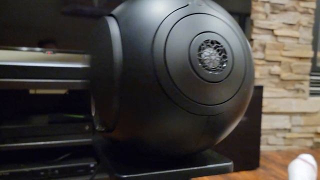 Devialet Phantom 108db "shatter me" by Lindsay Stirling! смотреть онлайн