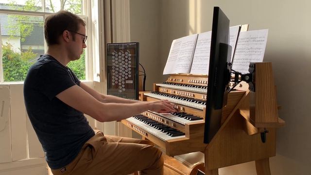 Marcel Dupré: Prelude & Fugue in B major (Op 7 no 1) смотреть онлайн