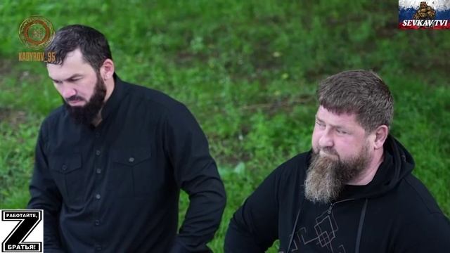 Кадыров опубликовал видео с Делимхановым в качестве подтверждения, что с ним все в порядке . смотреть онлайн