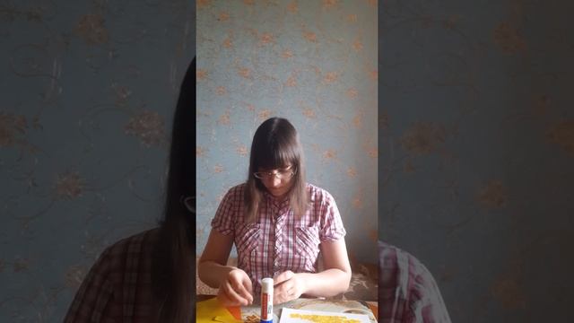 Обрывная аппликация в младшей группе "Утюг" смотреть онлайн