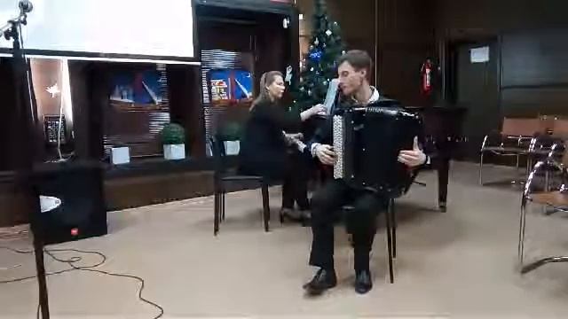 Р. Гальяно. Tango pour Claude. Исполняют Роман и Алина Переваловы смотреть онлайн