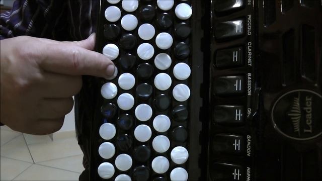 ДЕРЕВНЯ МОЯ Разбор на баяне (COVER) смотреть онлайн