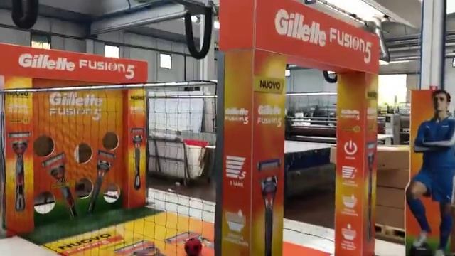 Produzione e allestimento Corner Gillette Fusion5 смотреть онлайн