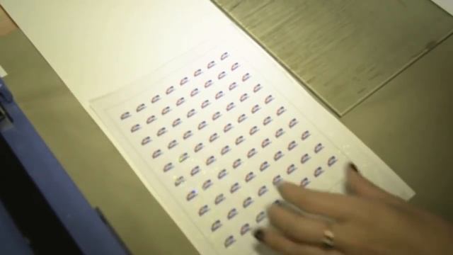 Голографические этикетки смотреть онлайн