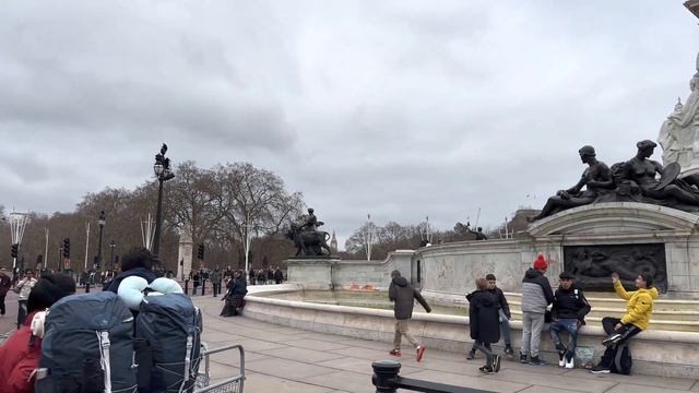 Buckingham Palace .Virtual Tour . Stories And Secrets You Will Know For The First Time