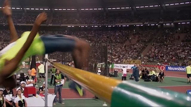 Men High Jump Brussels(2014) Mutaz Barshim 2.43 смотреть онлайн