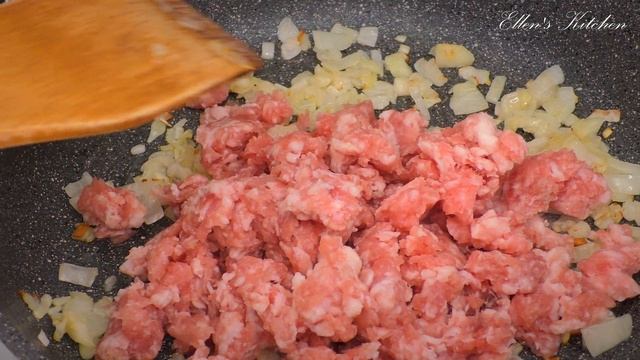 Вкусный ОБЕД или УЖИН из простых продуктов! Что приготовить из ФАРША | Галушки с Мясом смотреть онлайн