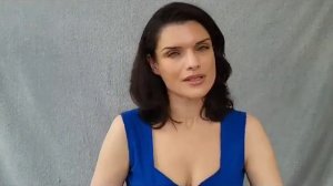 АННА АЗАРОВА