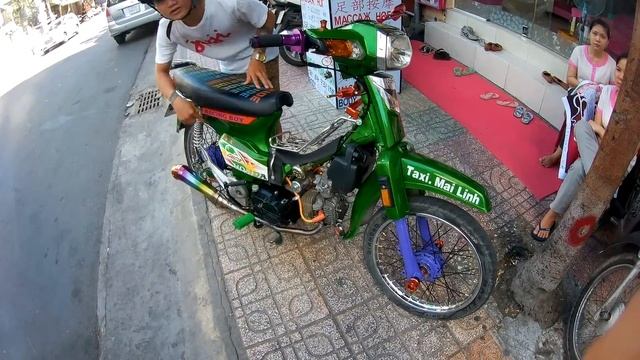 Нячанг 2016 Вьетнам.Местный "Шумахер" смотреть онлайн