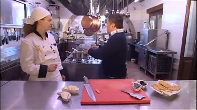 Ayamas Italia Cookshow Episode 12: Sandwich Burger Bersama Gnocchi Kentang