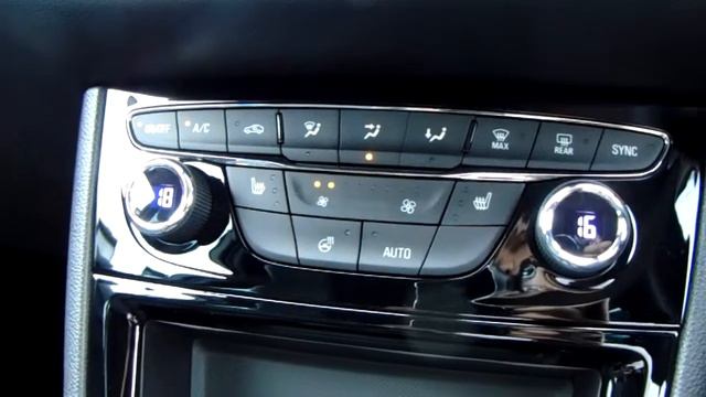 Vauxhall Astra 1.4 16V Turbo 150PS Griffin 5dr - Darkmoon Blue смотреть онлайн