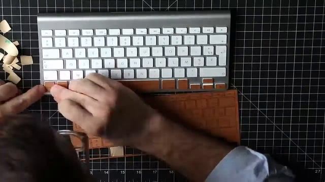 Apple & MacBook Keyboard Covers with 100% Real Wood Lazerwood Keys смотреть онлайн