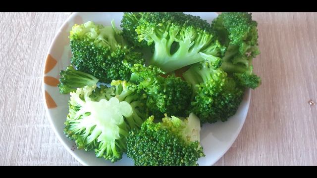 киш с красной копченой рыбой и брокколи - с термомиксом или без - Pецерт в подарок смотреть онлайн