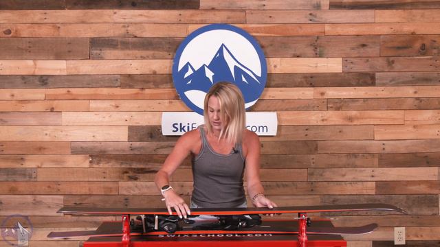 2024 Atomic Cloud Q9 - SkiEssentials.com Ski Test смотреть онлайн