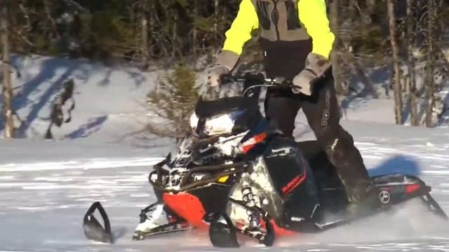 Ski-Doo Summit 800 146 Wheelie смотреть онлайн