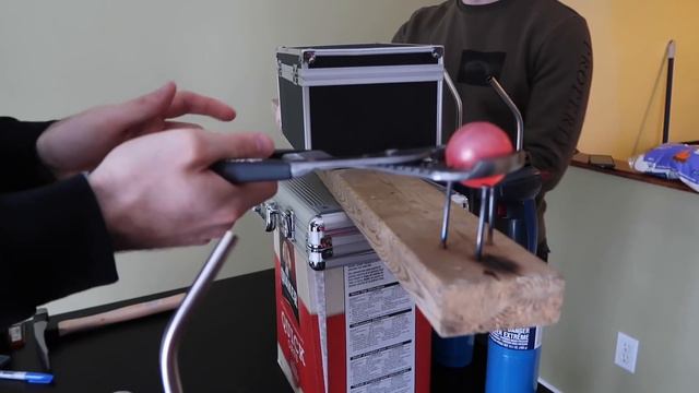 1000 DEGREE METAL BALL vs 10,000+ MATCHES (POLICE CALLED) EXPLOSION? смотреть онлайн