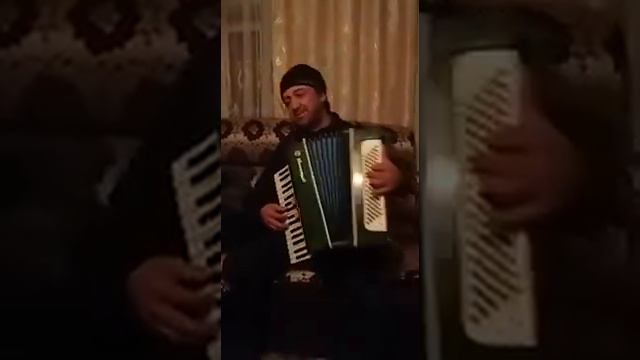 Красивая даргинская песня. Ибадулла М смотреть онлайн