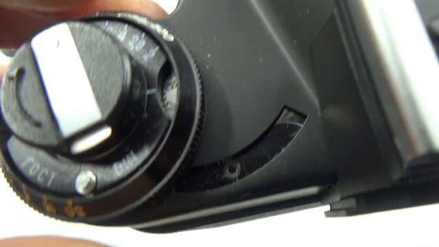 Zenit ET USSR Russian Camera + Helios 44 2 lens M42 mount #8902869 смотреть онлайн