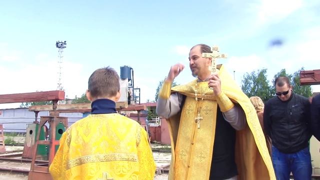 Спуск нефтеналивной баржи "СОЛОНИЦА" смотреть онлайн