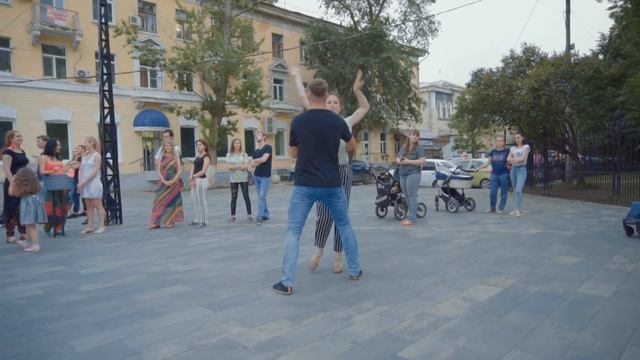 Open Air Hustle/WCS Студия танцев YES! Саратов смотреть онлайн