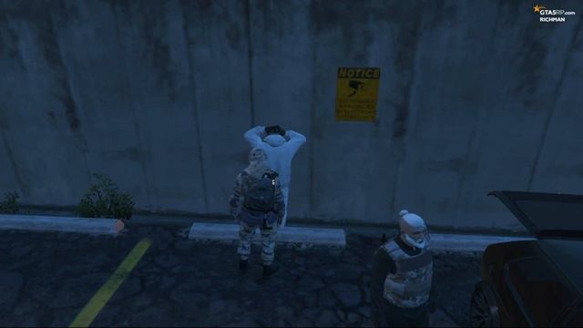 GTA 5 RP* Обыск транспорта и сотрудника армии.mp4 смотреть онлайн