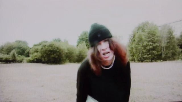 Ezekiel - reason (feat. Noahh and Rosesleeves) [Official Music Video] смотреть онлайн