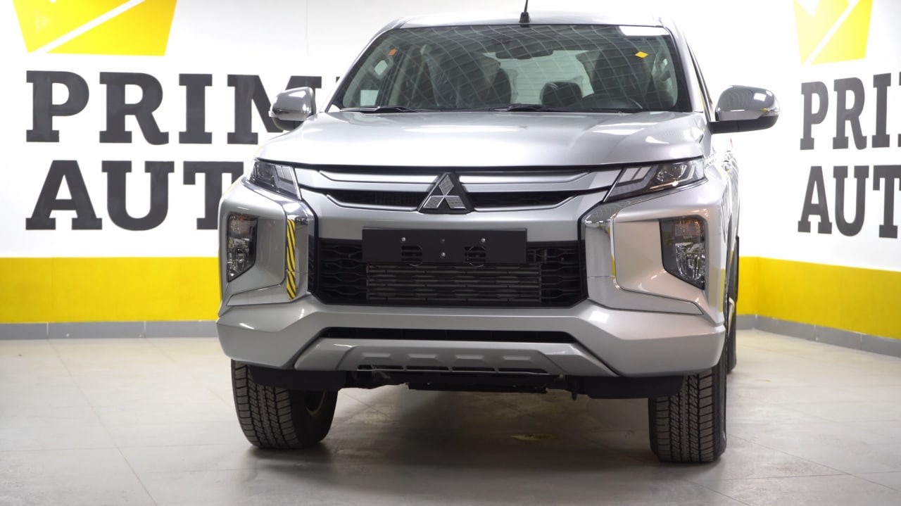 Mitsubishi Sportero L200 // Митсубиши Спортеро /// Обзор смотреть онлайн