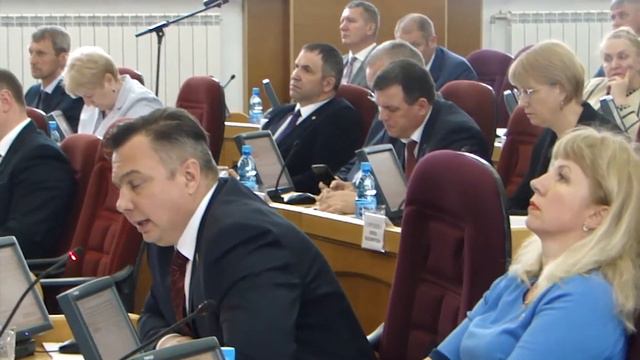 Фракция КПРФ оценила работу Амурского губернатора на двойку смотреть онлайн