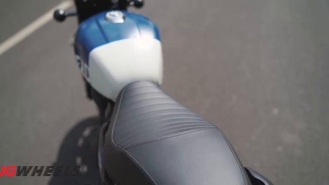Royal Enfield Hunter 350: Retro or Metro, Choosing The Better Option | Performance Compared смотреть онлайн