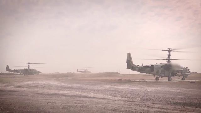 Боевая работа экипажей ударных вертолетов Ка-52 «Аллигатор» в ходе проведения сп.mp4 смотреть онлайн